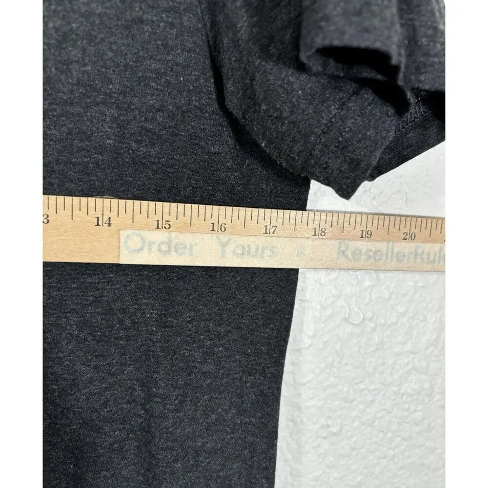 True Religion Men’s T Shirt Size M Gray Cotton Blend Short‎ Sleeve
